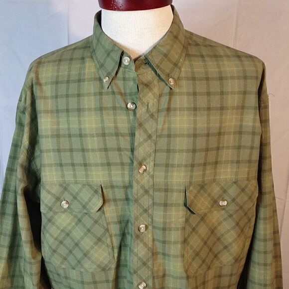 Magellan Men's Green Plaid Shirt - Picture 2 of 8